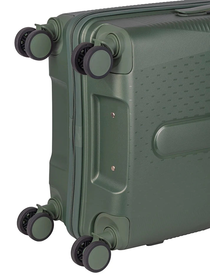 Polo Stellar Medium 4 Wheel Trolley Case | Green