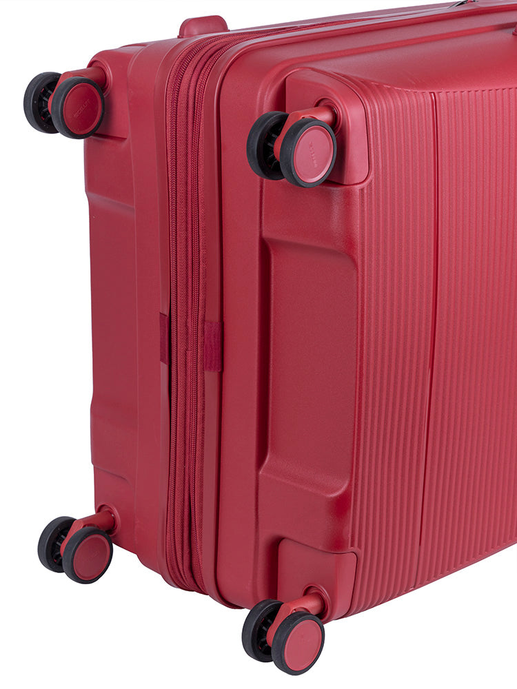 Cellini Qwest Medium 4 Wheel Trolley Case | Red